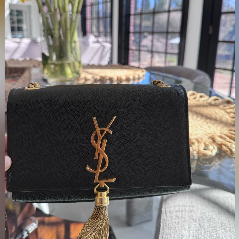 Yves Saint Laurent Black Leather Shoulder Bag
